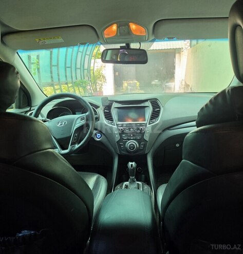 Hyundai Santa Fe-2