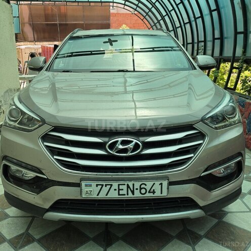 Hyundai Santa Fe-1