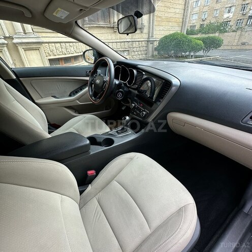 Kia Optima-8