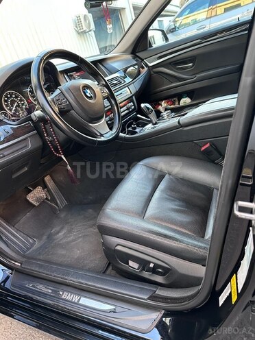 BMW 528-8