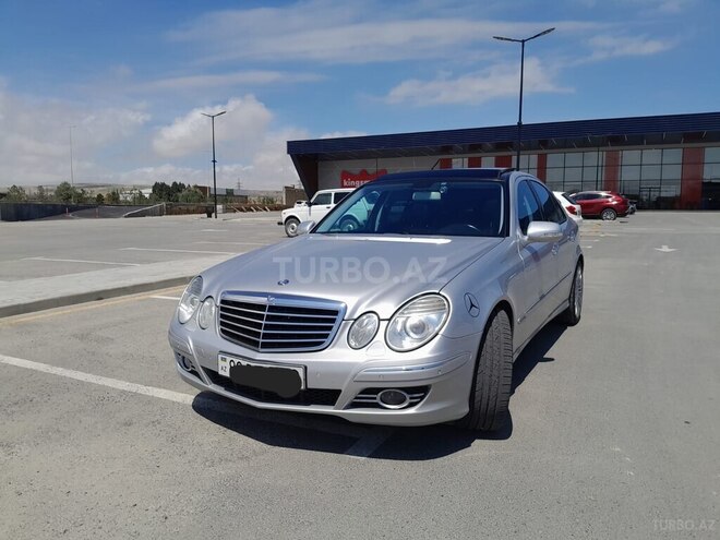 Mercedes E 350-1