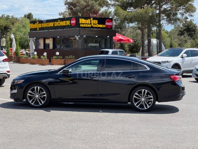 Chevrolet Malibu-5
