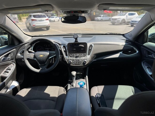 Chevrolet Malibu-16