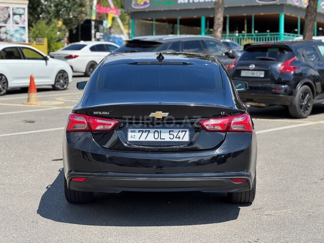 Chevrolet Malibu-6
