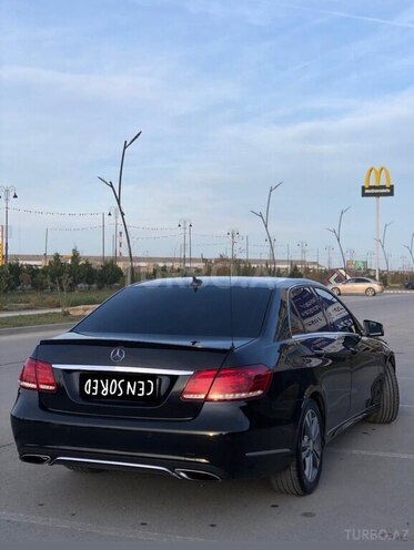 Mercedes E 220-4