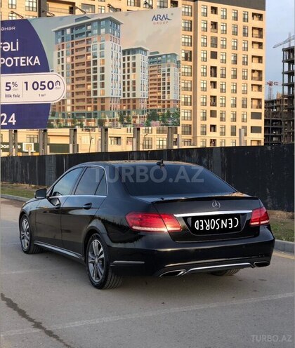 Mercedes E 220-3