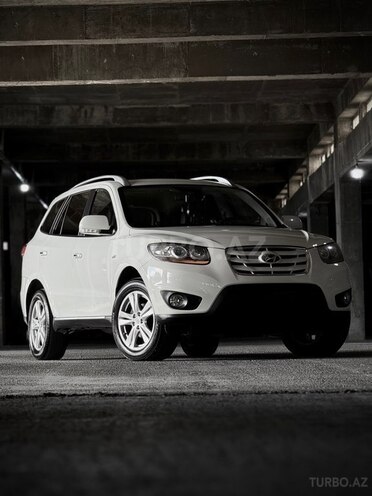 Hyundai Santa Fe-1