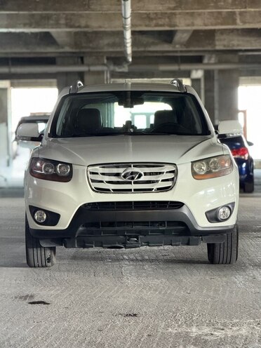 Hyundai Santa Fe-9