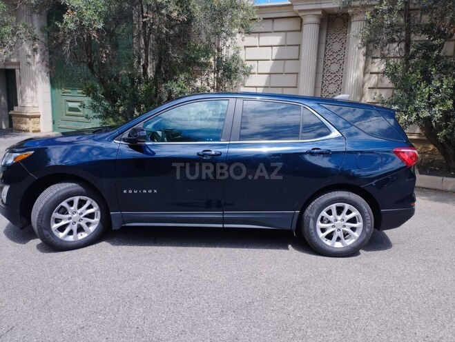 Chevrolet Equinox-5