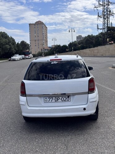 Opel Astra-12