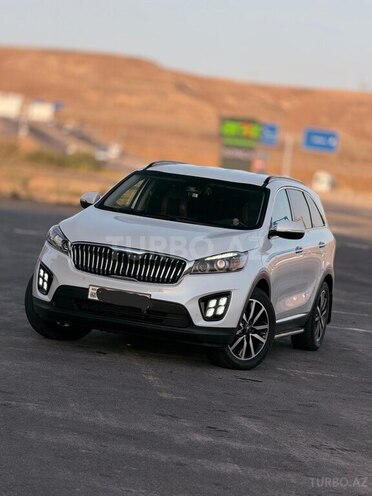 Kia Sorento-1