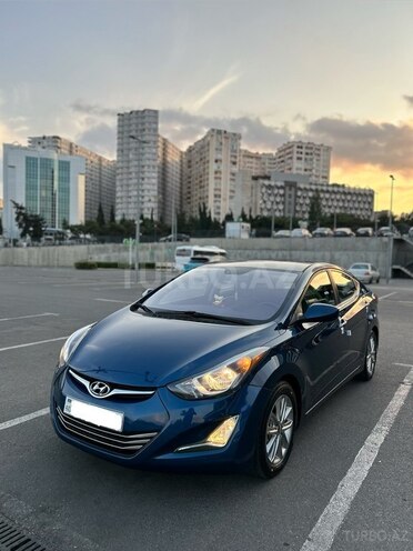 Hyundai Elantra-2