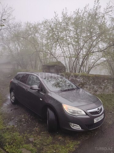 Opel Astra-1