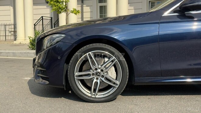 Mercedes E 450 4MATIC-8