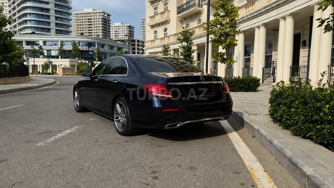 Mercedes E 450 4MATIC-6