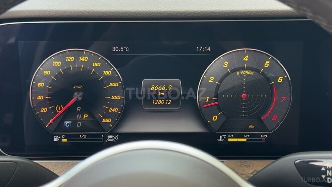 Mercedes E 450 4MATIC-12