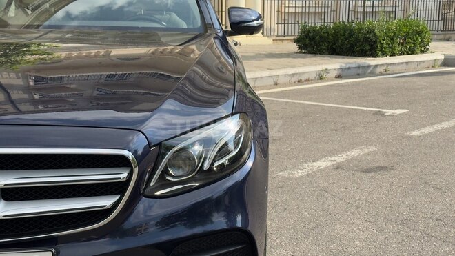 Mercedes E 450 4MATIC-7