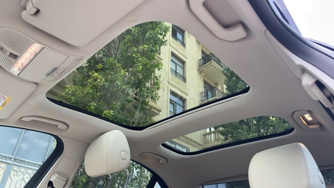 Mercedes E 450 4MATIC-16