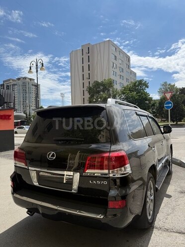 Lexus LX 570-6