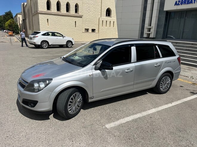Opel Astra-2