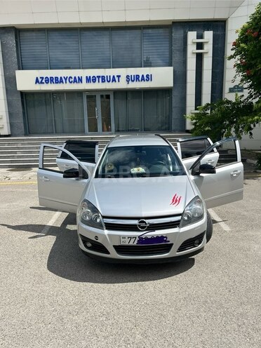 Opel Astra-12