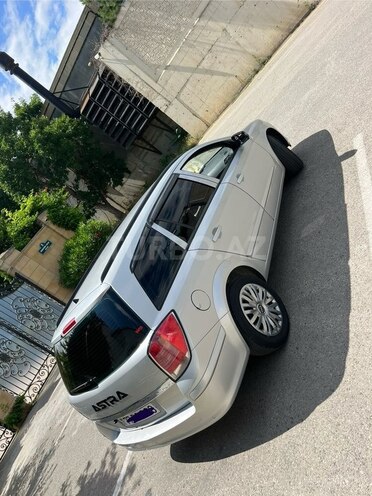 Opel Astra-10