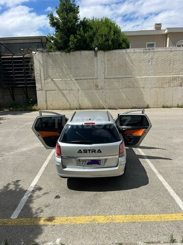 Opel Astra-13