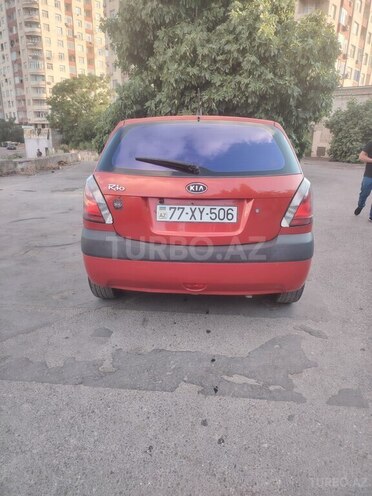 Kia Rio-2