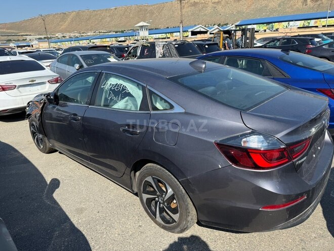 Honda Insight-6