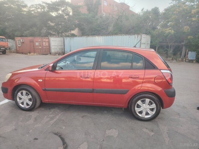Kia Rio-8