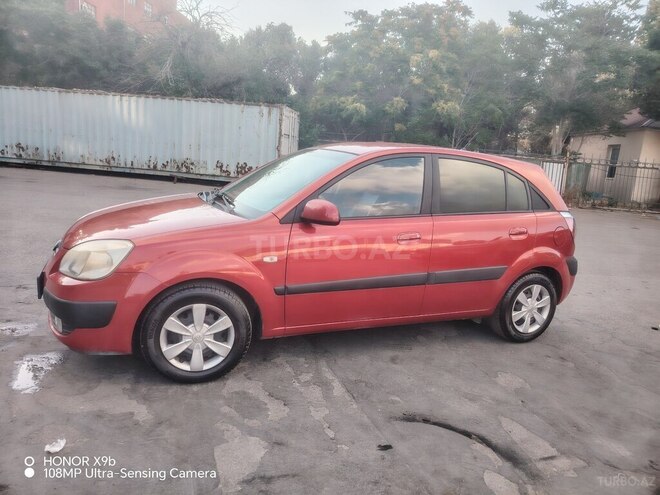 Kia Rio-10
