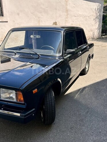 LADA (VAZ) 2107-5