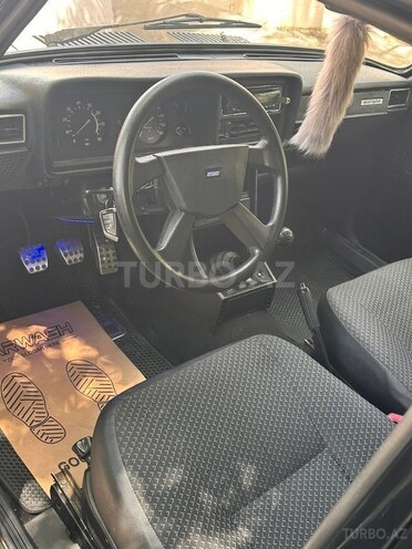LADA (VAZ) 2107-3