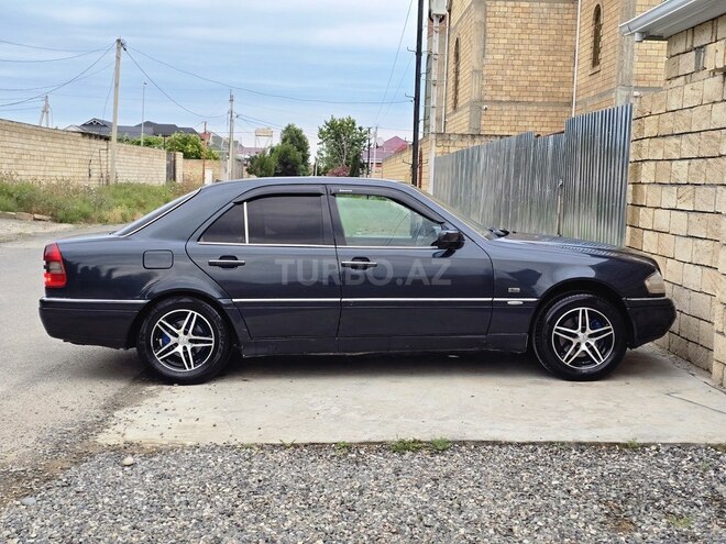 Mercedes C 180-6