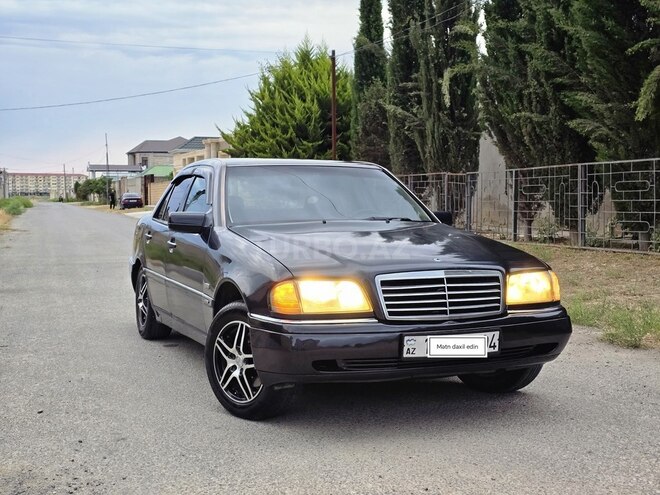 Mercedes C 180-3