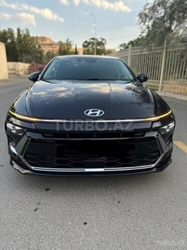 Hyundai Sonata-1