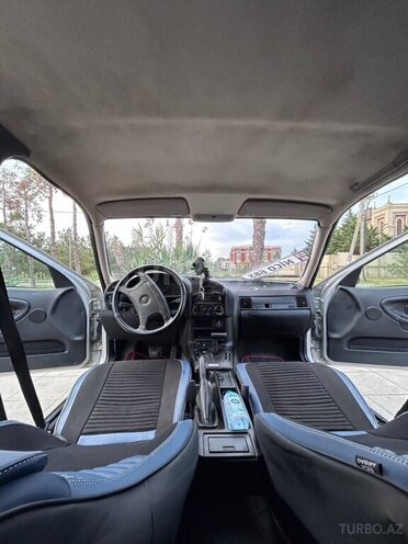 BMW 320-14