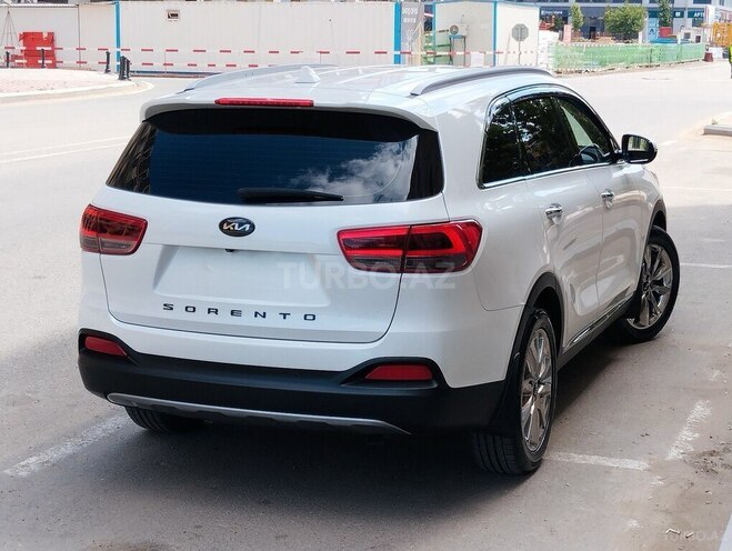 Kia Sorento-6