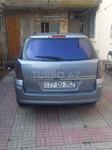 Opel Astra-2