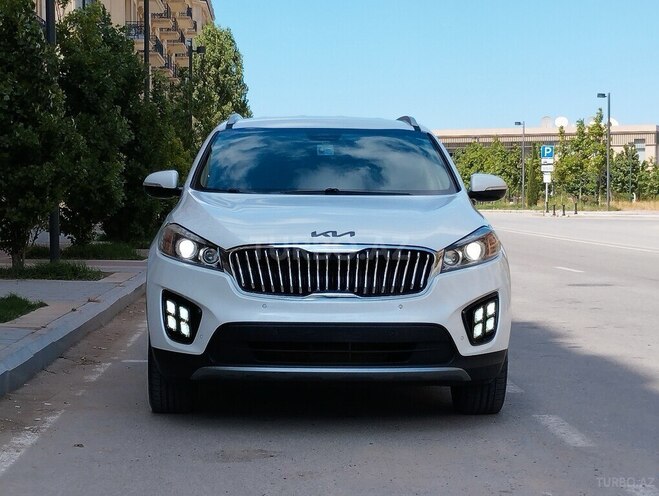 Kia Sorento-3