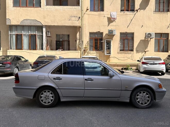 Mercedes C 240-5
