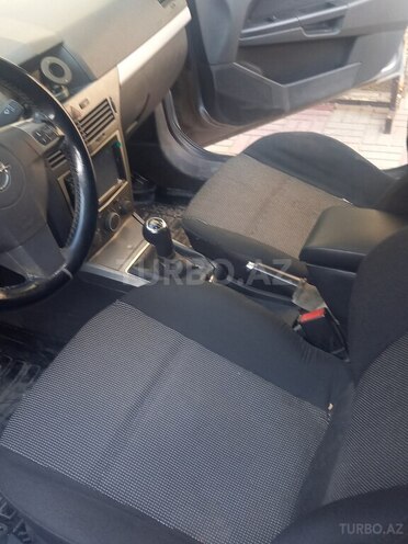 Opel Astra-14