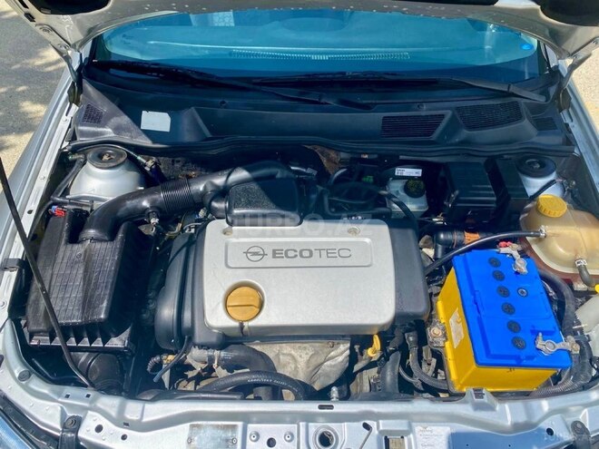 Opel Astra-8