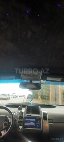 Toyota Prius-8