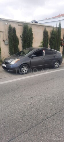 Toyota Prius-2