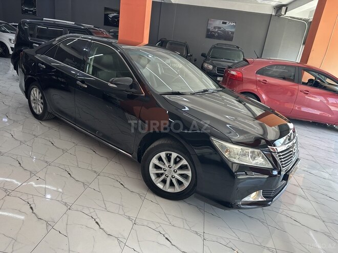 Toyota Camry-7