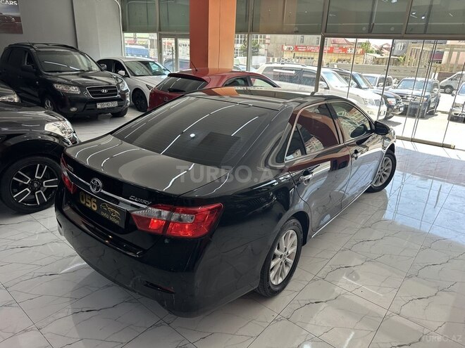 Toyota Camry-10