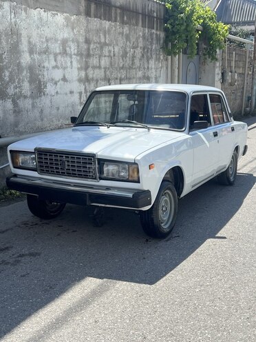 LADA (VAZ) 2107-6