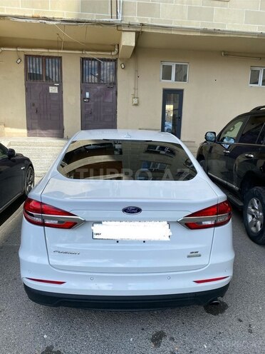 Ford Fusion (North America)-4