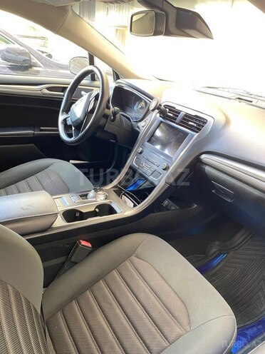 Ford Fusion (North America)-6